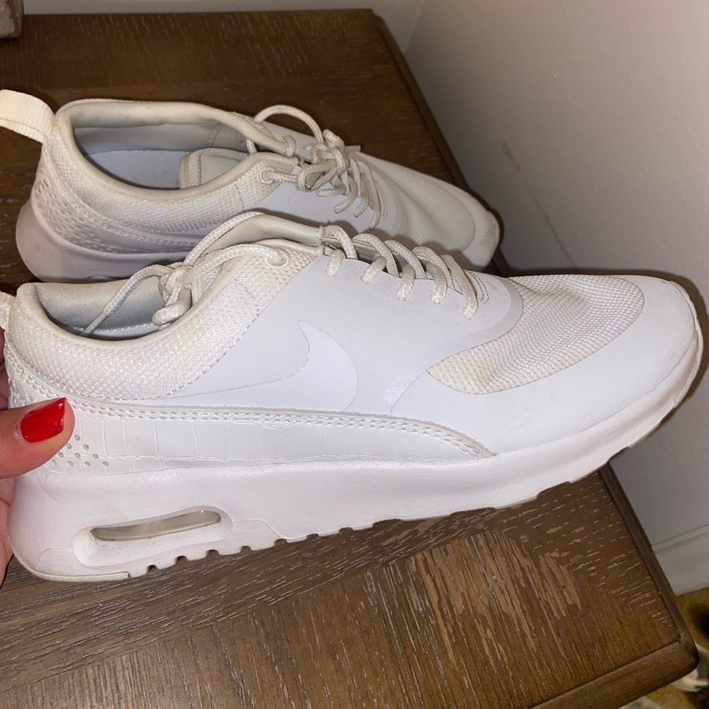 Nike women’s Air Max